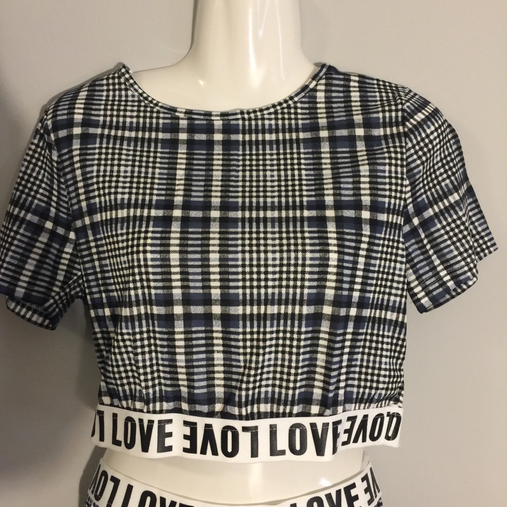Love Plaid Skirt Set - Picture 4 of 6